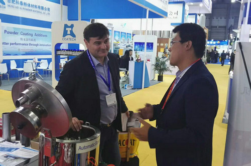 感謝德國邦定機(jī)大師Stein和美國工程師Hill與中國歐冠的技術(shù)合作支持