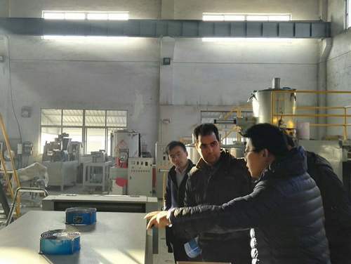 國外客戶到歐冠邦定機考察合作