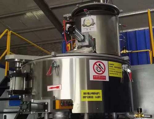 國(guó)外粉末涂料制造商訪問(wèn)考察煙臺(tái)歐冠!