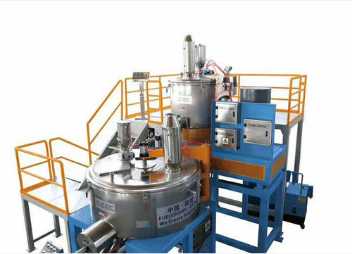 全自動(dòng)運(yùn)行邦定機(jī)，不斷在創(chuàng)新!也一直在路上!